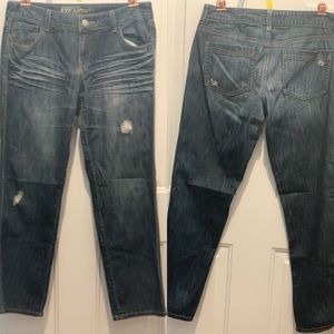 Women’s New York&company boyfriend low rise jeans